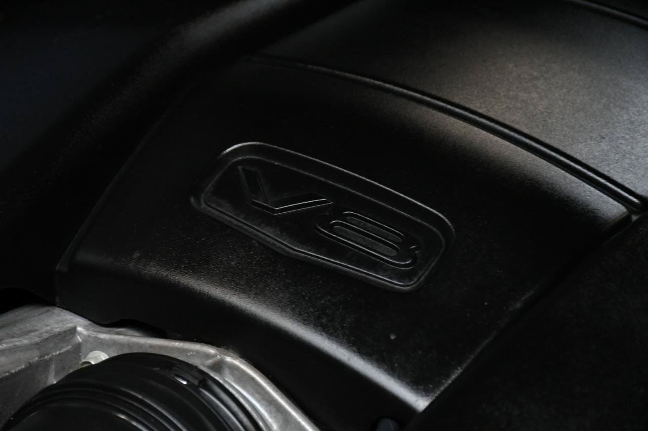 Used 2016 Chevrolet SS RWD image 16