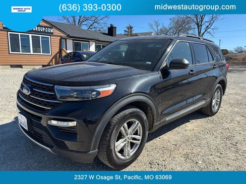 Used 2020 Ford Explorer XLT w/ Equipment Group 202A image 1