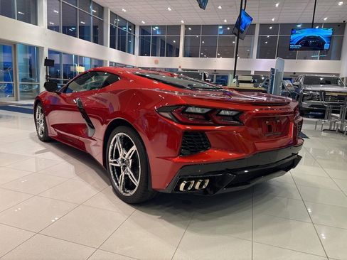 Used 2024 Chevrolet Corvette Stingray image 5
