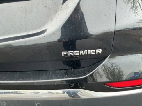 Used 2020 Chevrolet Equinox Premier FWD image 30