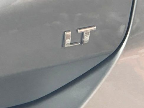 Used 2023 Chevrolet Equinox LT image 8