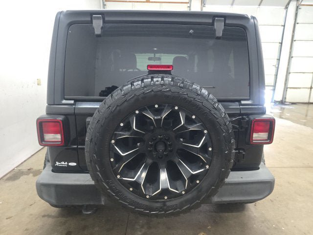Used 2018 Jeep Wrangler Unlimited Sport S AWD/4WD image 11
