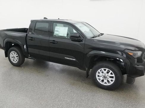 New 2026 Toyota Tacoma SR5 image 12