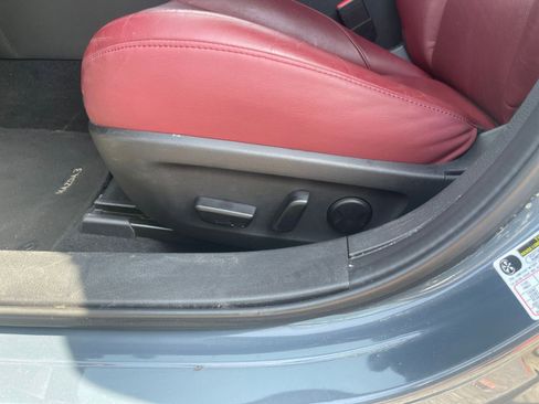 Used 2025 MAZDA MAZDA3 s image 22