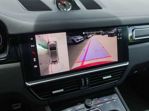 Certified 2023 Porsche Cayenne GTS AWD/4WD image 24