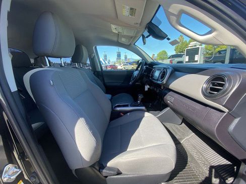 Used 2019 Toyota Tacoma SR5 image 26