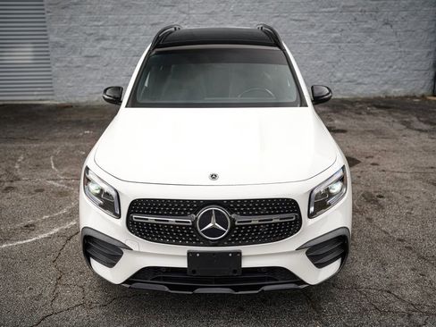 Used 2021 Mercedes-Benz GLB 250 4MATIC w/ AMG Line image 6