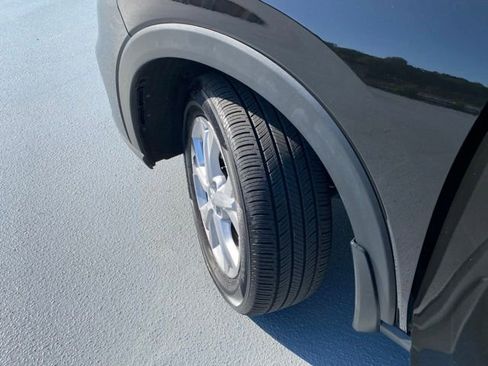 Certified 2024 Honda HR-V LX image 27