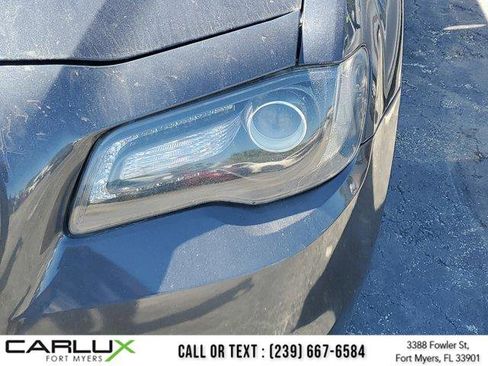 Used 2019 Chrysler 300 S image 4
