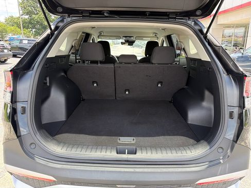 Used 2025 Kia Sportage LX FWD image 18