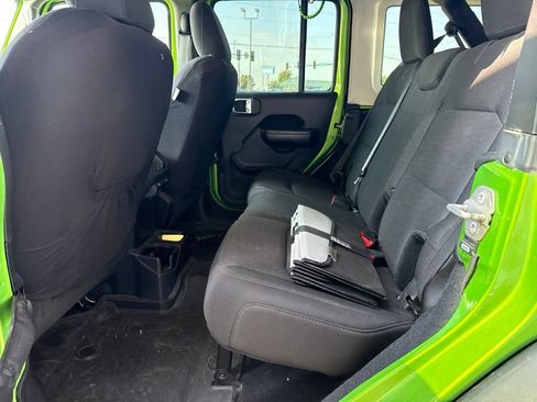 Used 2019 Jeep Wrangler Unlimited Sport S AWD/4WD image 15