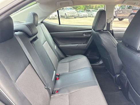 Used 2015 Toyota Corolla S FWD image 28