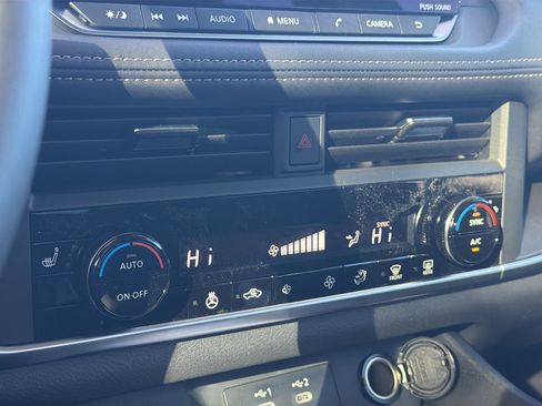 New 2026 Nissan Rogue SV image 25