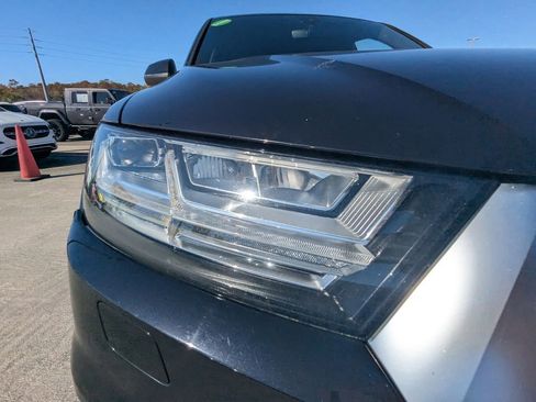 Used 2018 Audi Q7 3.0T Prestige image 23