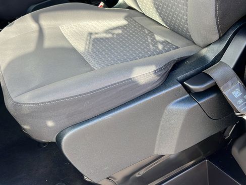 Used 2023 Ford Transit 350 XLT image 17