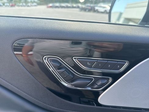Used 2025 Lincoln Aviator Reserve w/ Equipment Group 201A image 8
