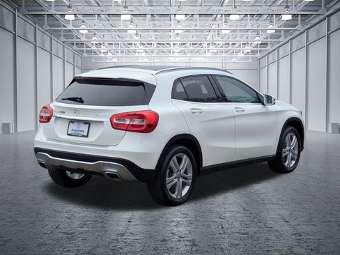 Used 2019 Mercedes-Benz GLA 250 4MATIC image 5