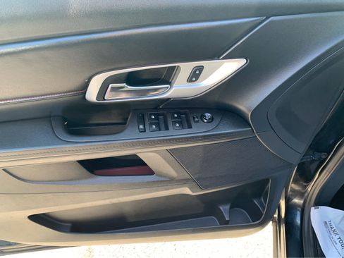 Used 2017 GMC Terrain SLT image 13