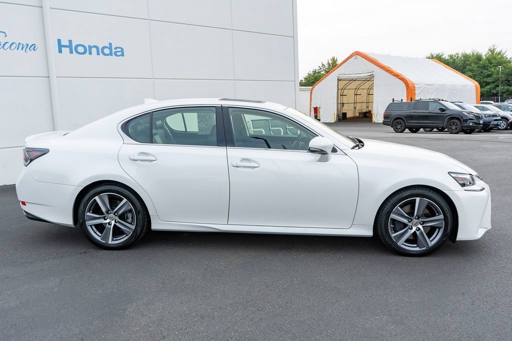 Used 2016 Lexus GS 350 RWD image 16