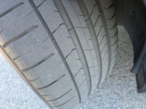 Used 2022 BMW X7 xDrive40i w/ M Sport Package image 2