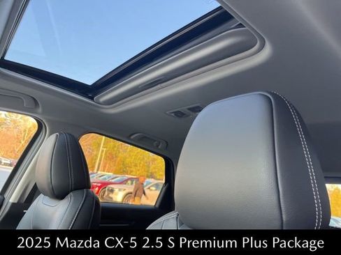 New 2025 MAZDA CX-5 AWD 2.5 S w/ Premium Plus Pkg image 30