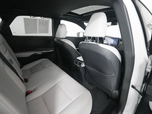 Certified 2024 Lexus RX 350 Premium Plus w/ Convenience Package image 18