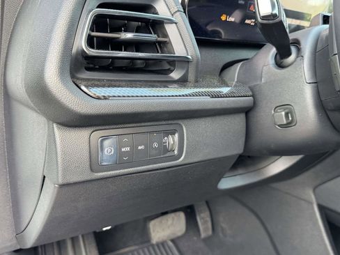 New 2026 Chevrolet Traverse High Country AWD/4WD image 9