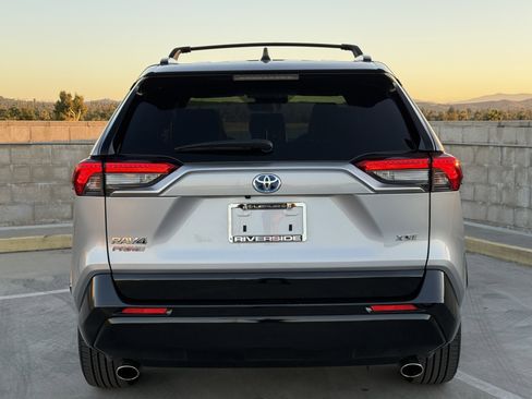 Used 2021 Toyota RAV4 XSE image 11