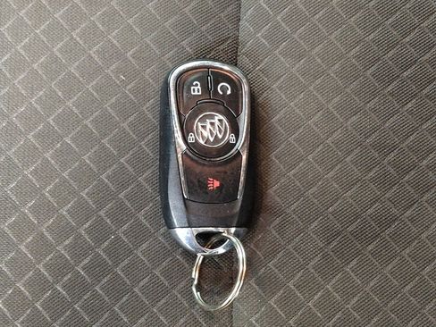 Used 2019 Buick Encore Preferred w/ Safety Package FWD image 32