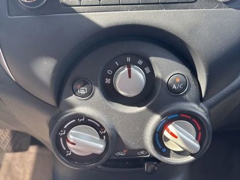 Used 2014 Nissan Versa Note SV w/ SL Package image 17