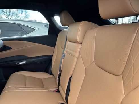 Used 2024 Lexus RX 350 Premium Plus image 32