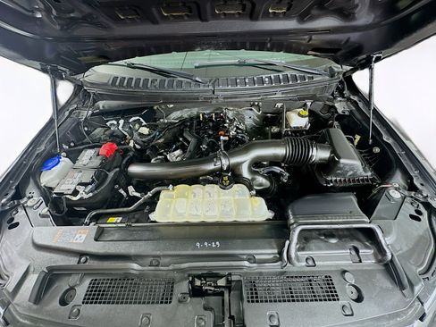 Used 2024 Ford Expedition Max Limited image 35