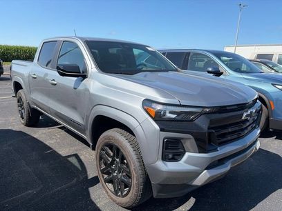 Used 2025 Chevrolet Colorado Z71 w/ Technology Package