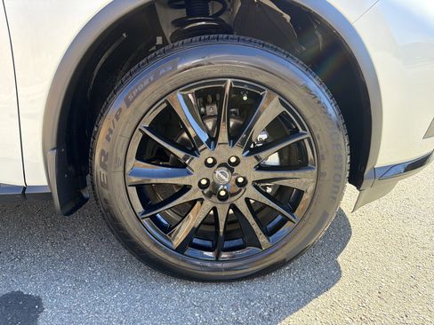 Used 2024 Nissan Murano SV w/ SV Midnight Edition Package image 14