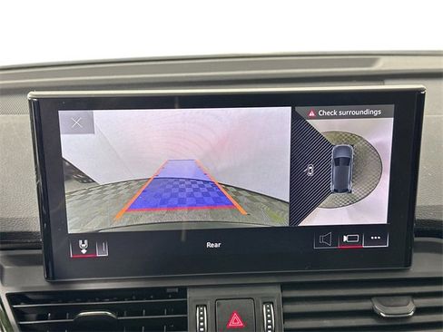 Used 2023 Audi Q5 2.0T Premium Plus image 14