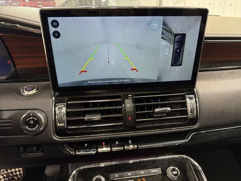 Used 2023 Lincoln Navigator Reserve RWD image 24