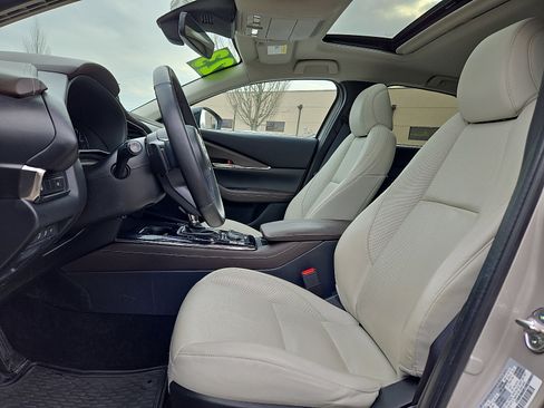 Used 2023 MAZDA CX-30 2.5 Turbo w/ Premium Package image 13