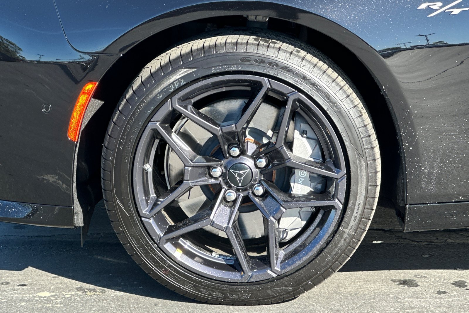 New 2026 Dodge Charger R/T w/ Performance Handling Group AWD/4WD image 25