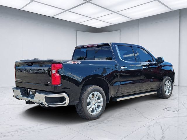 Used 2025 Chevrolet Silverado 1500 LTZ w/ LTZ Premium Package AWD/4WD image 4