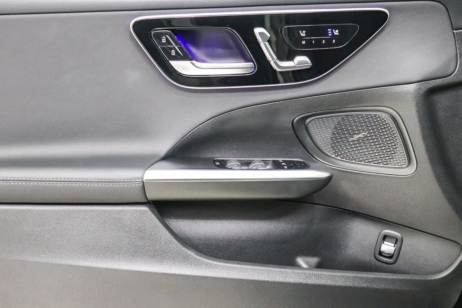 Certified 2024 Mercedes-Benz C 300 Sedan image 23