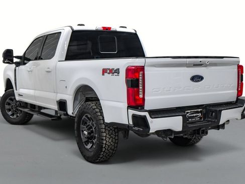 Used 2024 Ford F250 Lariat w/ Sport Appearance Package AWD/4WD image 8