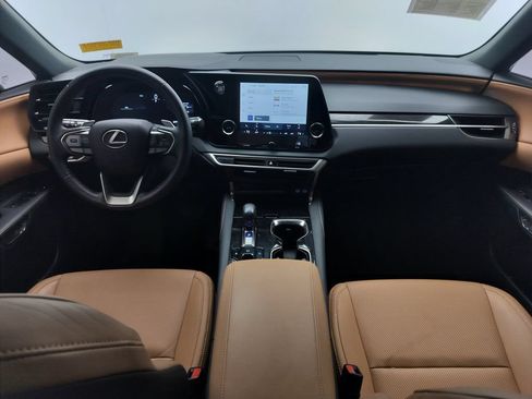 Used 2025 Lexus RX 350 FWD w/ Technology Package image 11