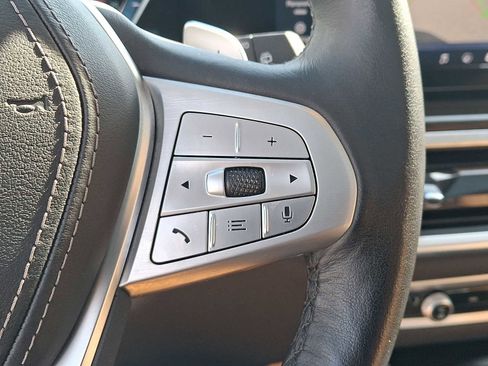 Used 2024 BMW X7 xDrive40i w/ Climate Comfort Package AWD/4WD image 22