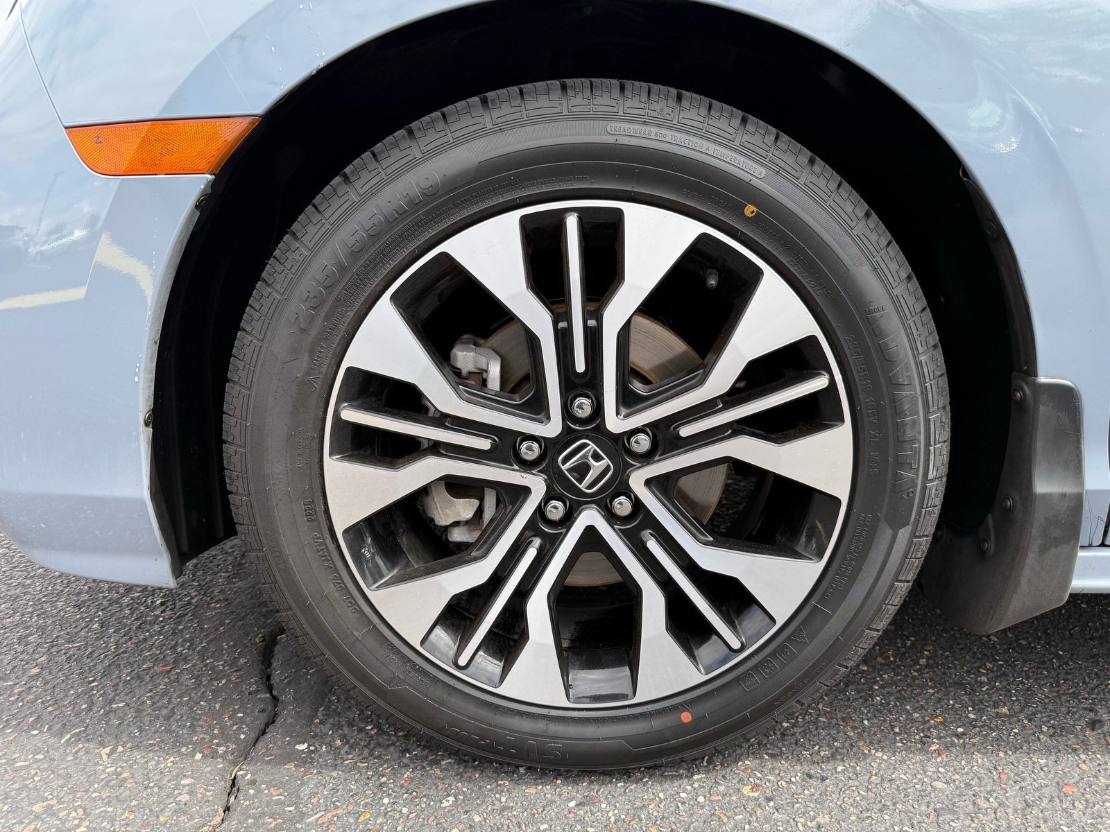 Used 2025 Honda Odyssey Elite image 11