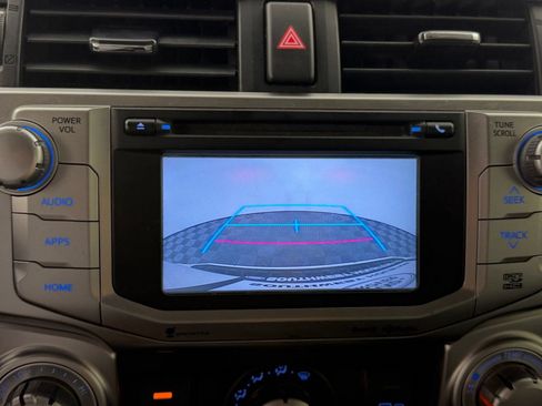 Used 2017 Toyota 4Runner SR5 Premium RWD image 19