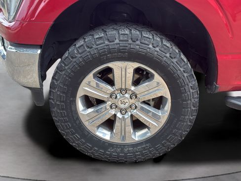 Used 2022 Ford F150 XLT w/ Equipment Group 302A High AWD/4WD image 46