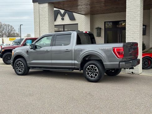 Used 2022 Ford F150 XLT w/ Equipment Group 302A High AWD/4WD image 9