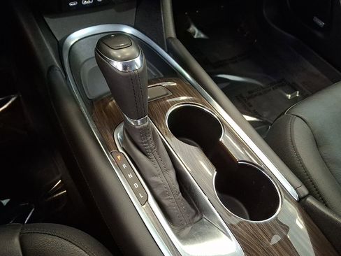 Used 2019 Chevrolet Malibu Premier image 14