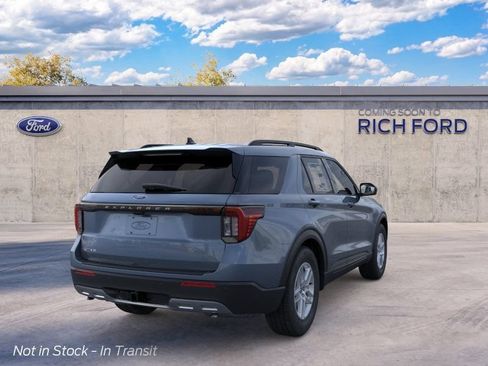 New 2026 Ford Explorer Active w/ Active Comfort Package RWD image 8