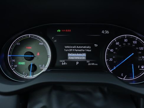 Used 2021 Toyota Venza Limited image 28